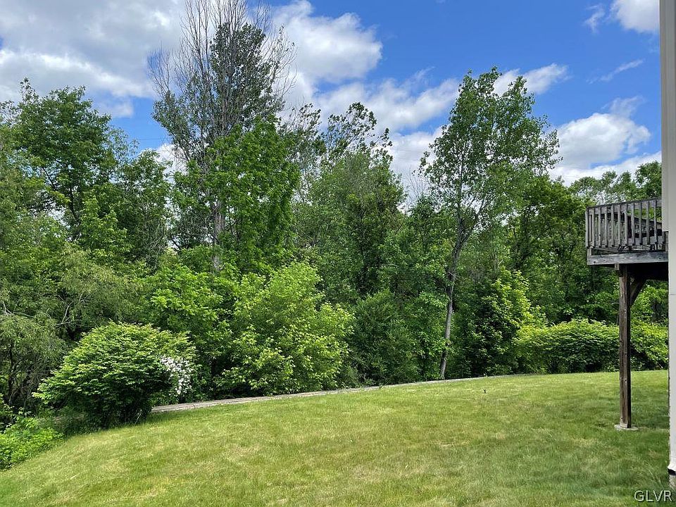 2nd image of 1185 Meco Rd