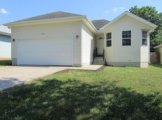 3360 W Page St, Springfield, MO 65802