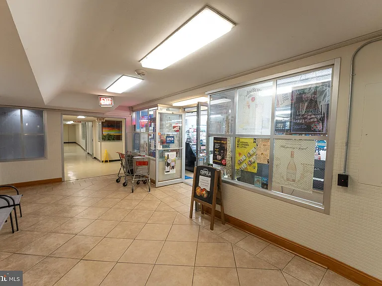 4201 Cathedral Ave NW #903W — Photo 43