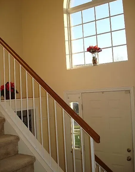3 bed, 2.5 bath, 1618 sqft, $3,000 — Photo 2