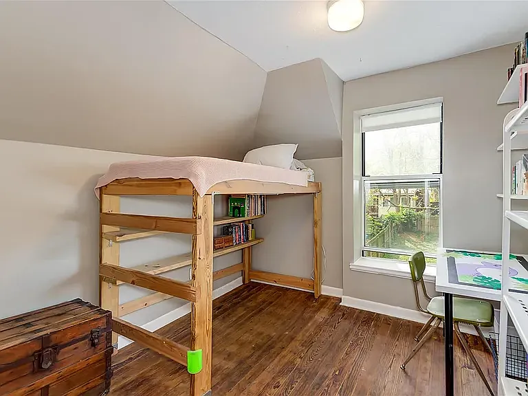 2207 Blendon Pl — Photo 13