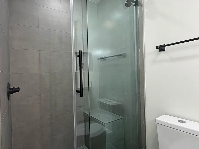 844 7th St #3 — Photo 9