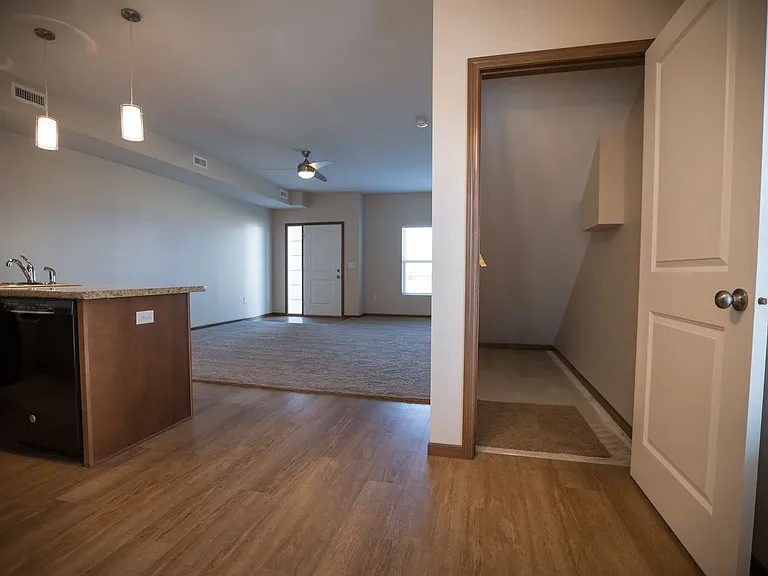 Hickory Hill Residences-Apartments — Photo 34