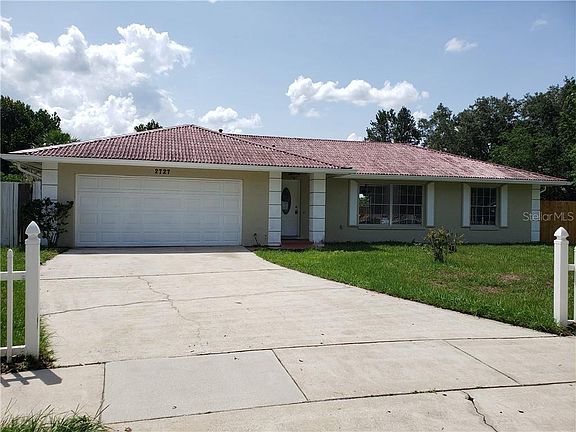 3rd image of 2727 Parsley Dr