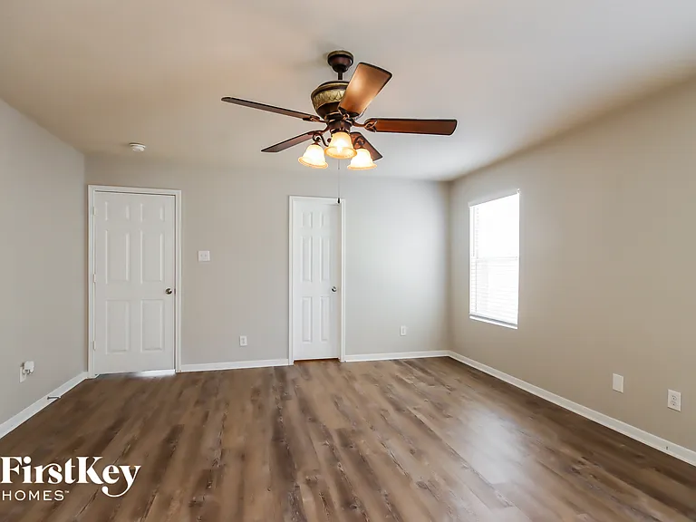 16941 Wren Hill St — Photo 9