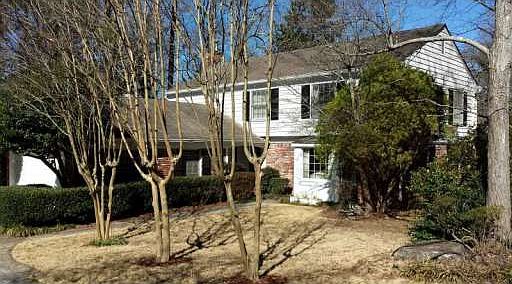 2nd image of 3790 Fox Hills Dr SE