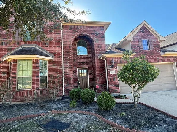 6638 Miller Shadow Ln, Sugar Land, TX 77479