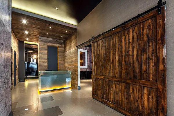 Rented by The KCI Group | media 9