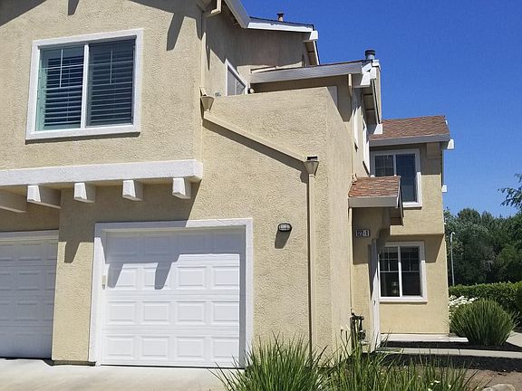 Good size one-car garage