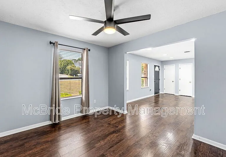 262 Indian Creek Rd — Photo 5