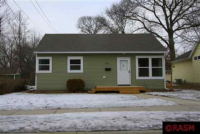 1st image of 520 Moreland Ave