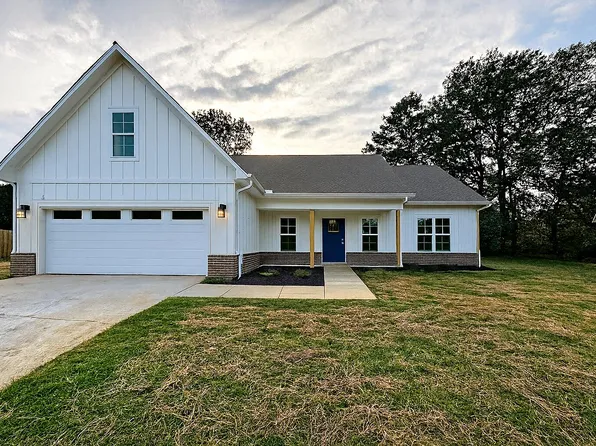 106 Maplewood Cv, New Albany, MS 38652