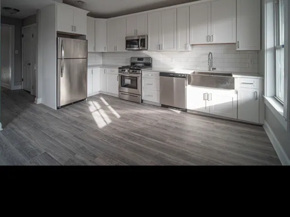 143 London St #2, Boston, MA 02128