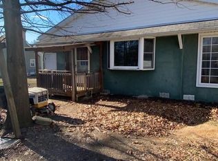 212 Pearl Ave, Mount Laurel, NJ 08054