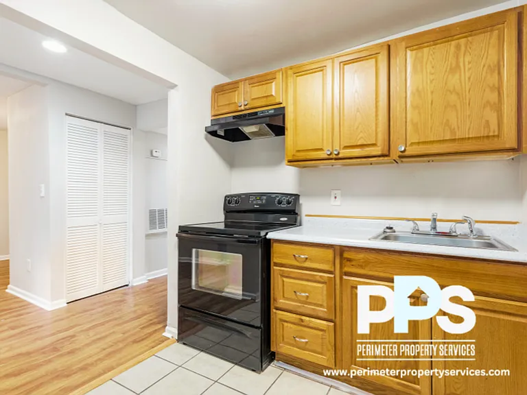 195 Randolph St NE #11 — Photo 2