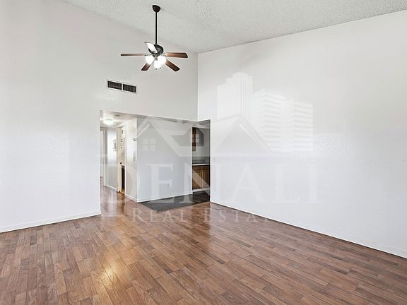 5th image of 808 S Langley Ave Unit 201
