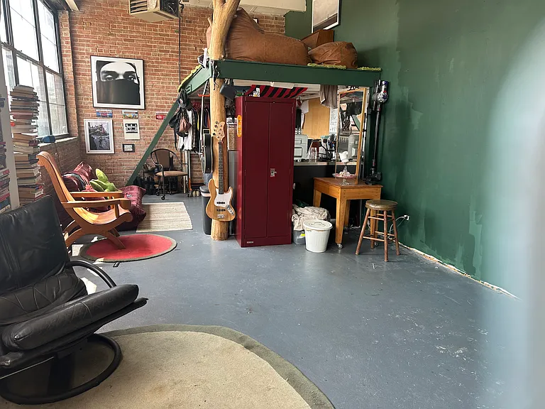 3143 W Carroll Ave — Photo 4