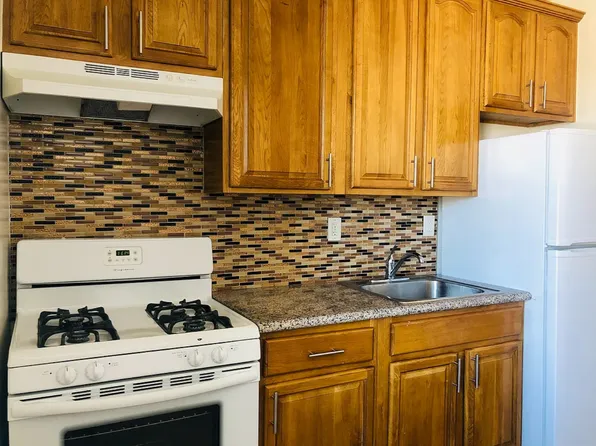 (undisclosed Address), Brooklyn, NY 11214