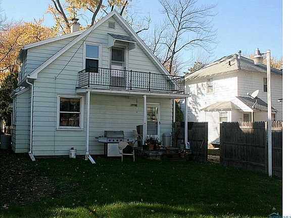 4th image of 869 National Ave
