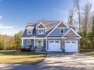 3 Jackson Meadow Rd, Fletcher, NC 28732