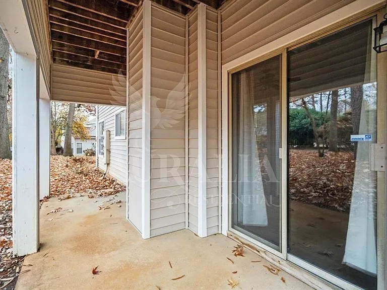 6121 Sunpointe Dr #103 — Photo 11