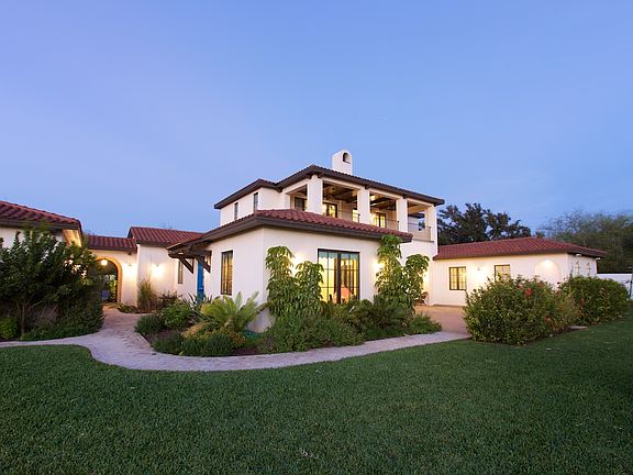 4th image of 1701 Wisteria Ave