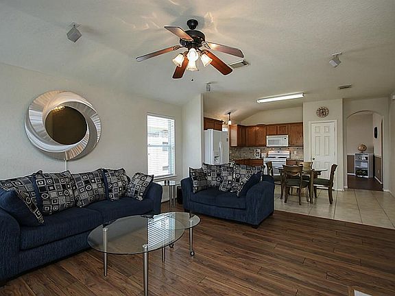 4th image of 18031 Rose Hill Park Ln