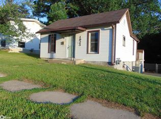 1925 Division St, Burlington, IA 52601
