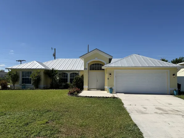 2026 NE Van Loon Ter, Cape Coral, FL 33909