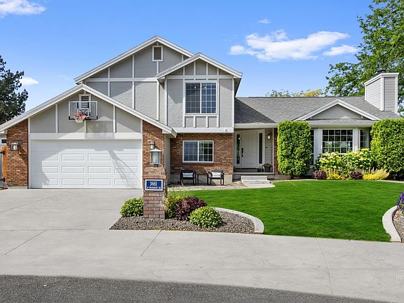 2nd image of 3661 W Woodmont Dr