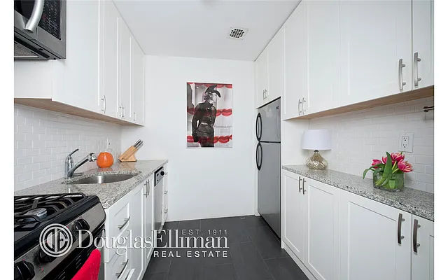 Sold by Douglas Elliman | media 5