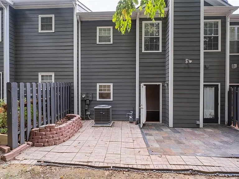 2680 Pine Tree Rd NE #5 — Photo 32