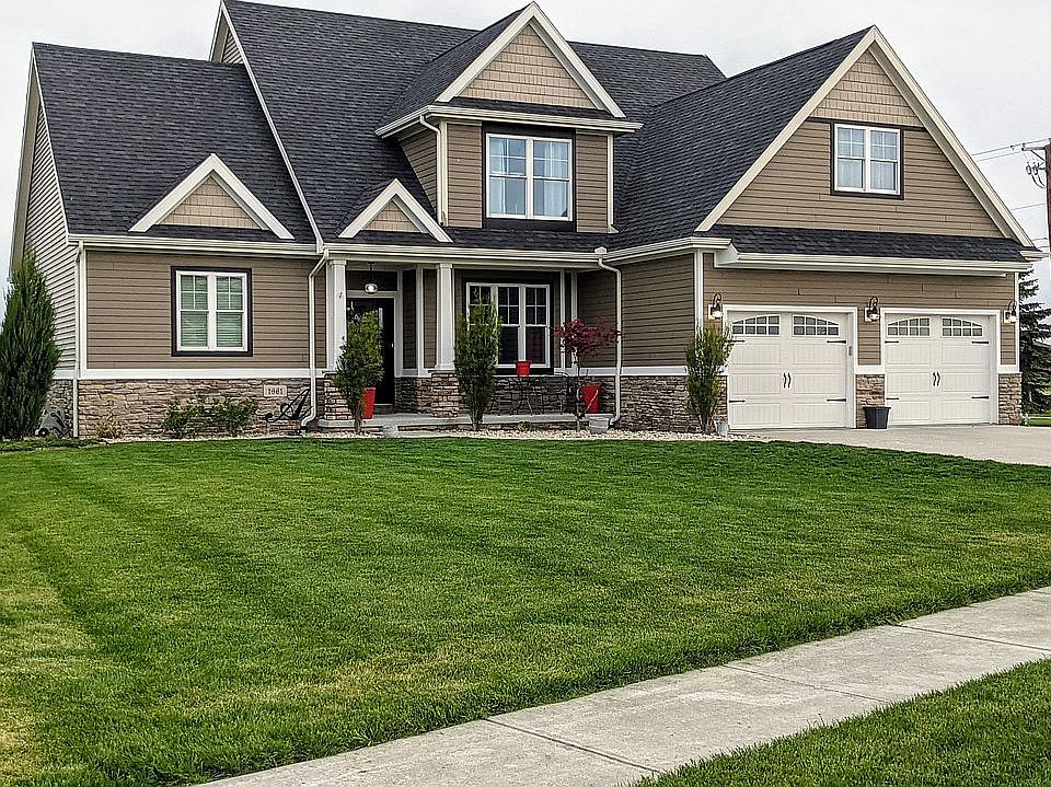 1st image of 1661 Saint George Cir