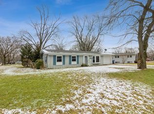 4 Curtmar Ct, Montgomery, IL 60538