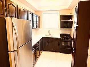 46-19 28th Ave #1R, Astoria, NY 11103