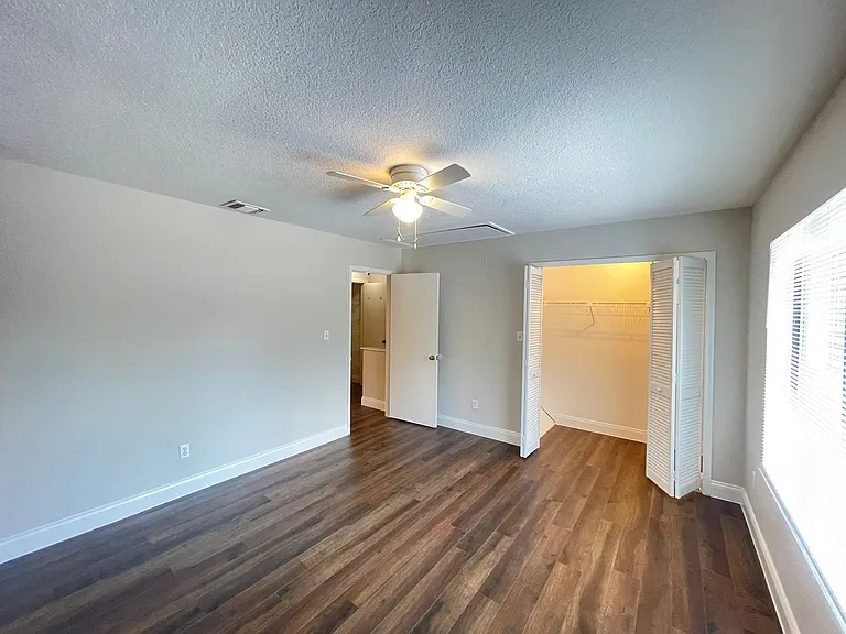 7800 Fernbrook Way — Photo 25