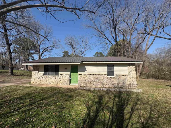 415 E Main St, Bradford, AR 72020