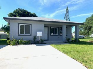 719 SW 9th St, Dania Beach, FL 33004