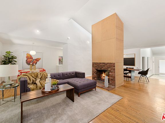 2nd image of 2732 Dunleer Pl