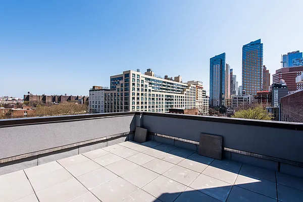 Rented by Nooklyn NYC LLC | media 69