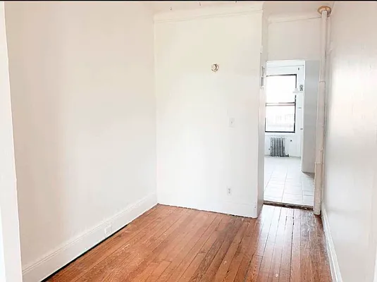 Rented by Ulas Real Estates Inc | media 11