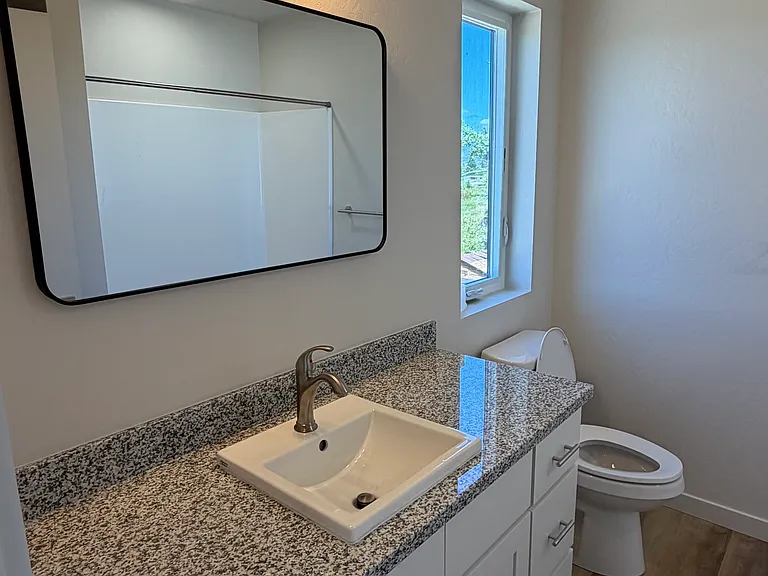 2024 Sunset Dr #5 — Photo 13