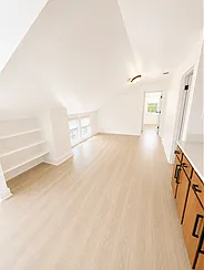 612 W 40th St #B — Photo 9