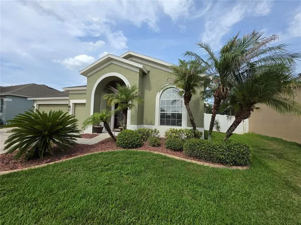 3608 Juneberry Dr, Zephyrhills, FL 33543