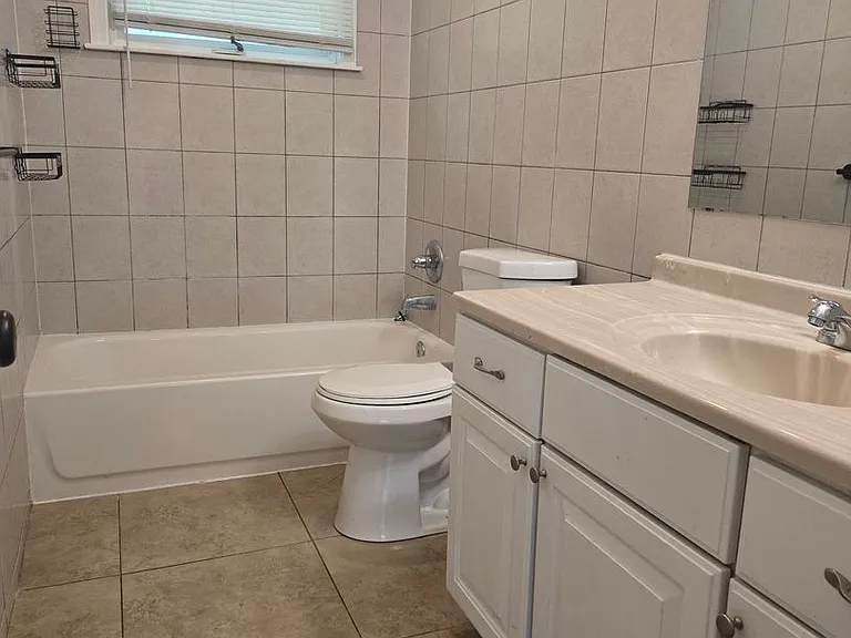 627 N Iowa St — Photo 11