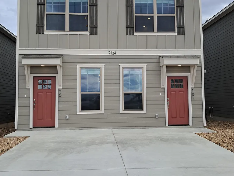 7134 Magnolia Crk #201 — Photo 39