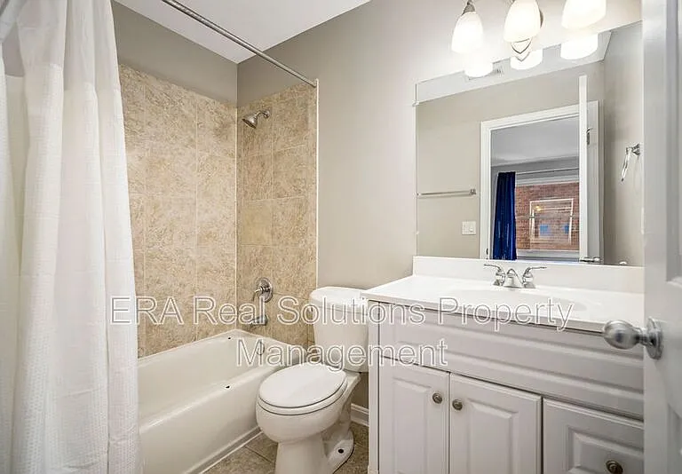 2132 Gilbert Ave #A — Photo 12