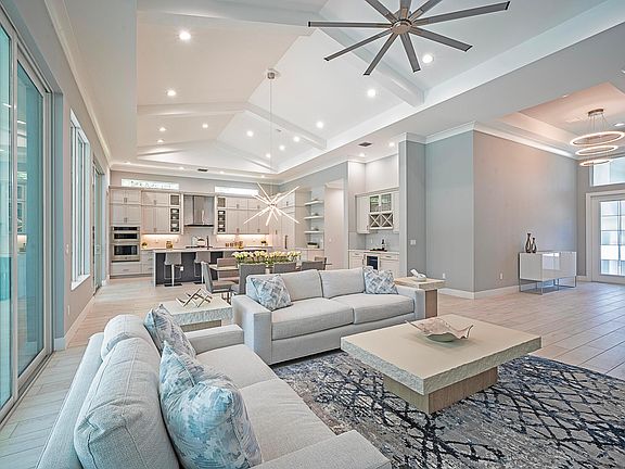 Great Room to Dining Kitchen Triton Grande