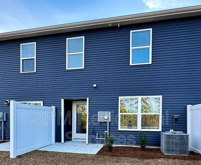 3178 Lobelia Ln — Photo 18