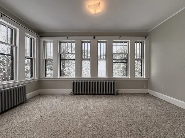 49 Central Ave #1, Lewiston, ME 04240